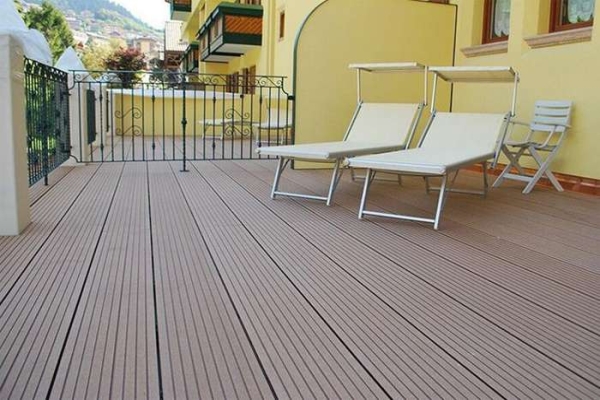 木塑復(fù)合材料與人造板的區(qū)別？